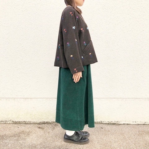 l'atelier du savon 〙 きちんと並ぶお花刺繍ショート&ロング l'atelier du savon 〙 きちんと並ぶお花刺繍ショート&ロング