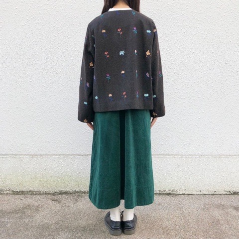 美品✨希少✨l'atelier du savon きちんと並ぶお花刺繍 コート 美品✨希少✨l'atelier du savon きちんと並ぶお花刺繍 コート - メルカリ