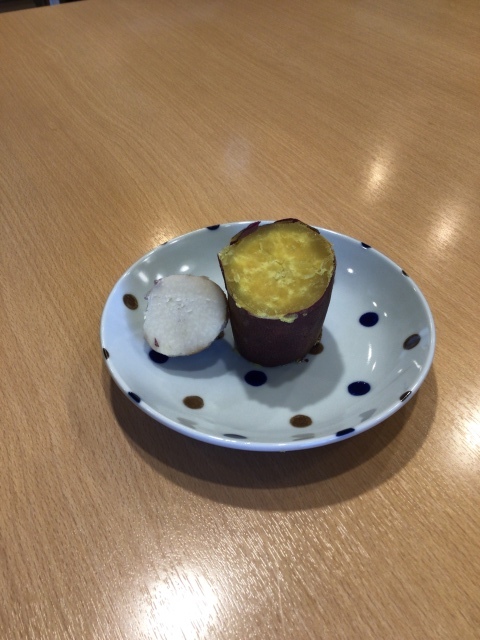 焼き芋_a0327463_16585155.jpg