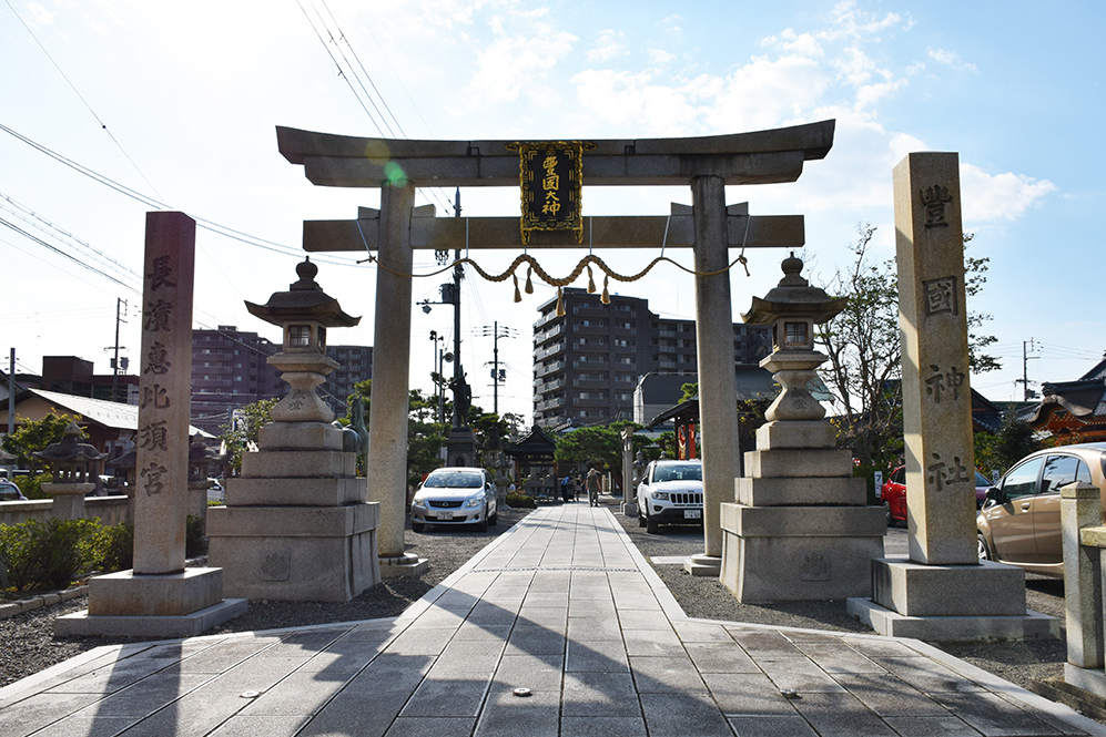 長浜豊国神社を参拝_e0158128_16521241.jpg