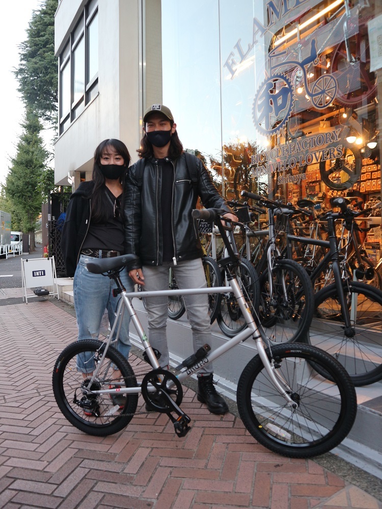 11月11日　渋谷　原宿　の自転車屋　FLAME bike前です_e0188759_18541376.jpg