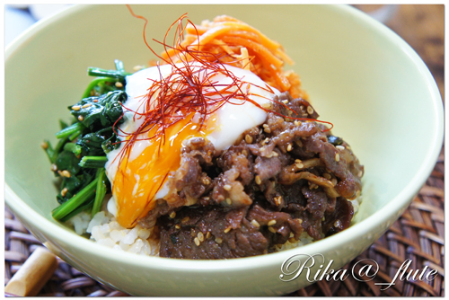 プルコギ三色丼 コストコのプルコギで!_c0103827_12415231.jpg