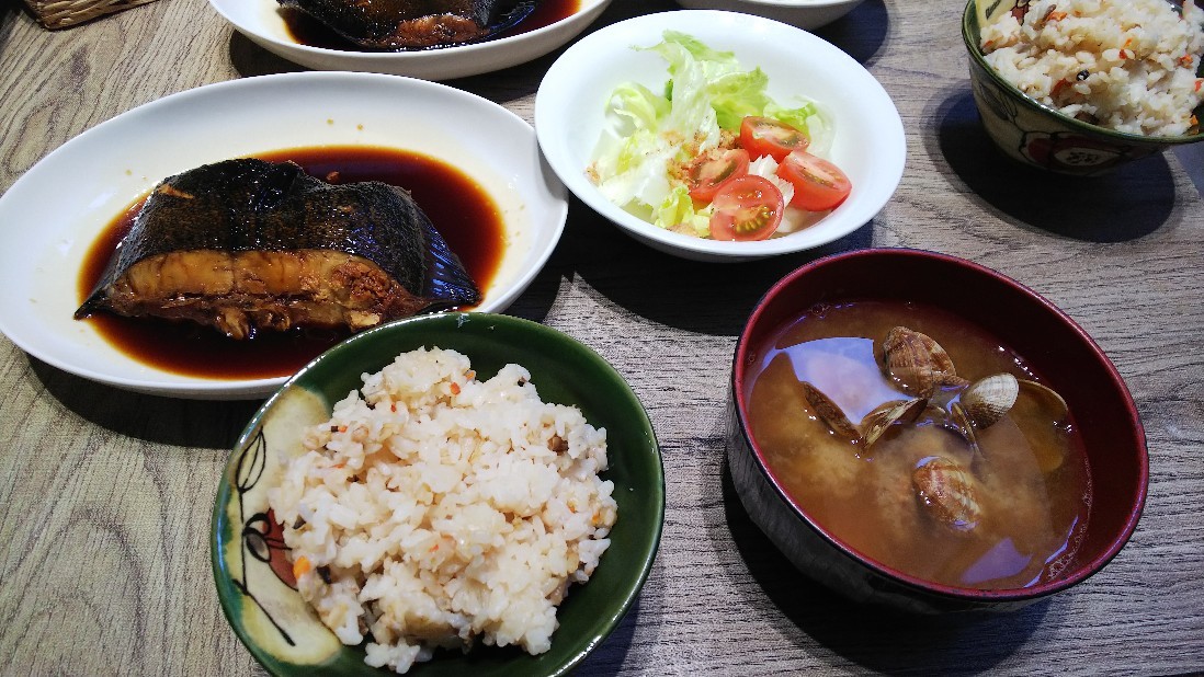 北海道産黒カレイの煮付け 白い羽 彡静岡県東部情報発信 Pipipi