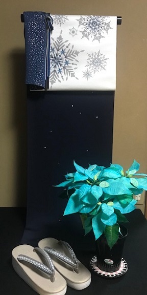トリエさんの雪の結晶名古屋帯・ショールや草履もプラス。_f0181251_18163538.jpg