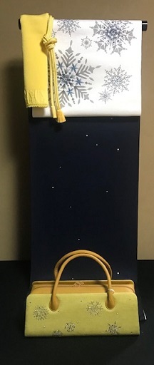 トリエさんの雪の結晶名古屋帯・ショールや草履もプラス。_f0181251_18322446.jpg