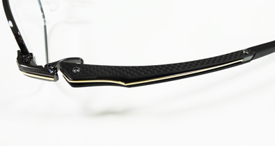 Zeque by ZEAL(ゼクー バイ ジール)チタン&カーボンハイブリッド偏光