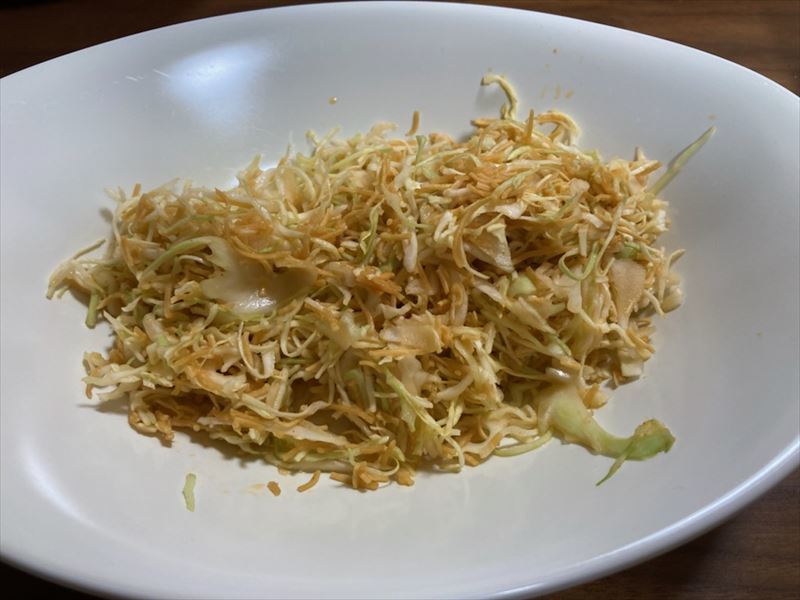 「無限キャベツのもと」の別の味を食べてみたが、そこまででもなかった・・・_d0393930_21401383.jpg