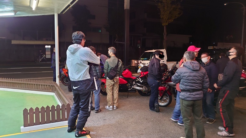 昨日はお疲れ様でした!ですやん!_f0056935_11272981.jpg