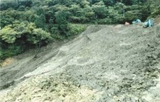 ７月３日に発生した熱海・伊豆山地区での土石流　（１４）_f0197754_19033072.jpg