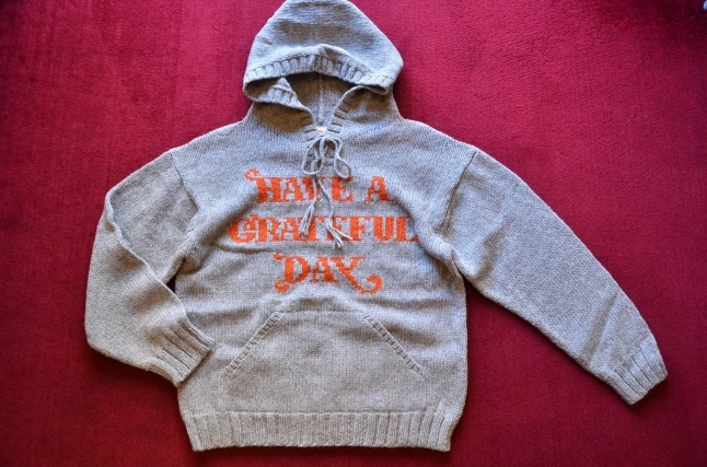 \"HAVE A GRATFUL DAY\"<<WOOL KNIT HOODIE>>new in!!!!_c0167336_15562686.jpg