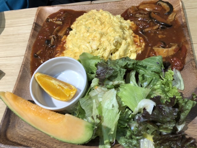 【果実園リーベルでお得なランチ】_b0009849_14261666.jpeg