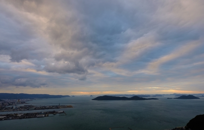 香川の旅 その1_e0000910_11352868.jpg