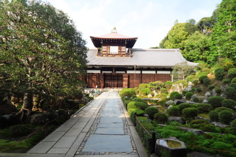 赤い鳥居の伏見稲荷山と紅葉の東福寺_c0218841_22470621.jpg
