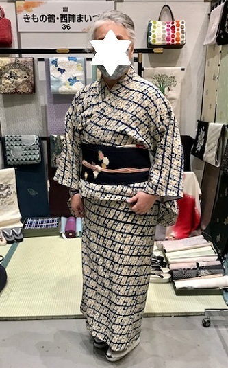 サローネのお客様・秋らしい菊の染帯・刺繍の鹿と紅葉の帯_f0181251_18333817.jpg