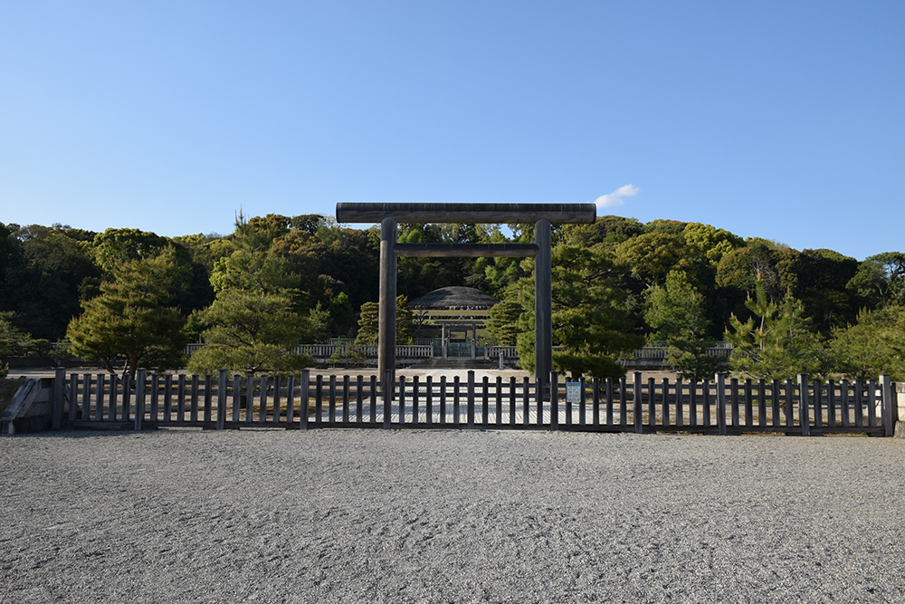 秀吉が築き、家康が建て直した幻の城、伏見城。_e0158128_14412613.jpg