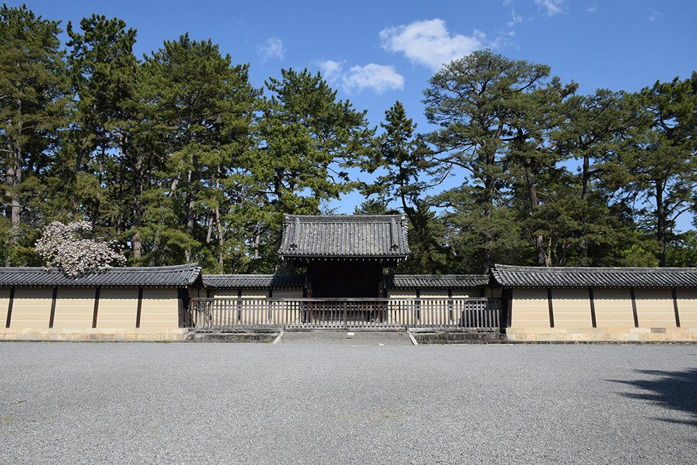 秀吉が最後に築いた幻の城、京都新城。_e0158128_17291330.jpg