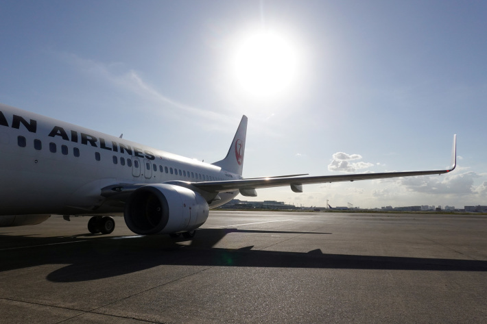 JAL 737-800 1/200 国際線仕様 JAL 最新国際線仕様の「ボーイング737」誕生へ シートは黒色