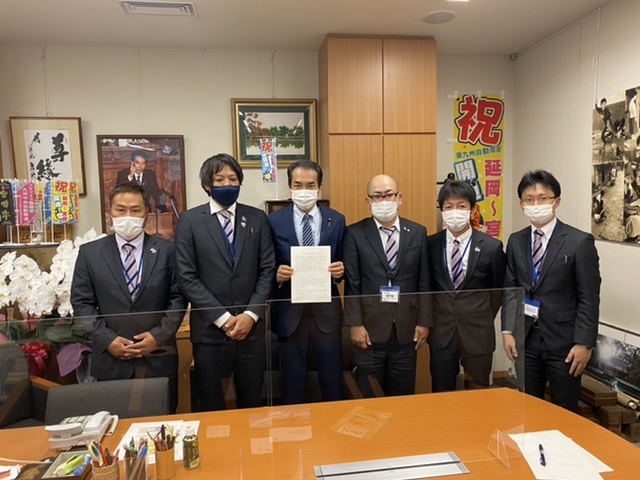 延岡地区選挙対策本部 総括会議_a0143152_17434128.jpeg