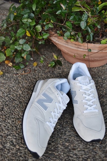 newbalance　　996　　WHITE SUEDE LEATHER_d0152280_08275901.jpg