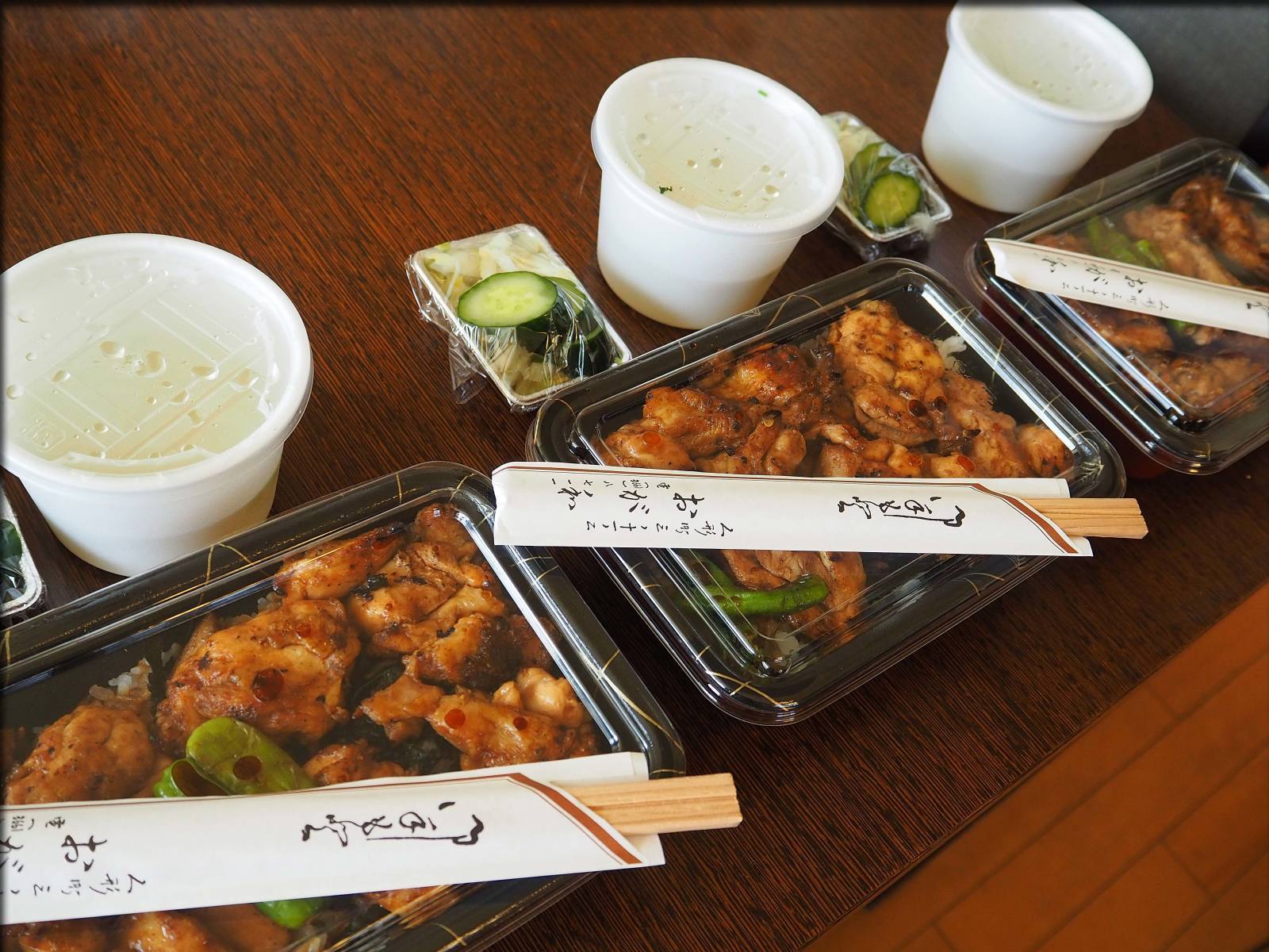 送料無料（沖縄は1000円) 焼き鳥販売で使用したコンテナ - 通販 - www ...
