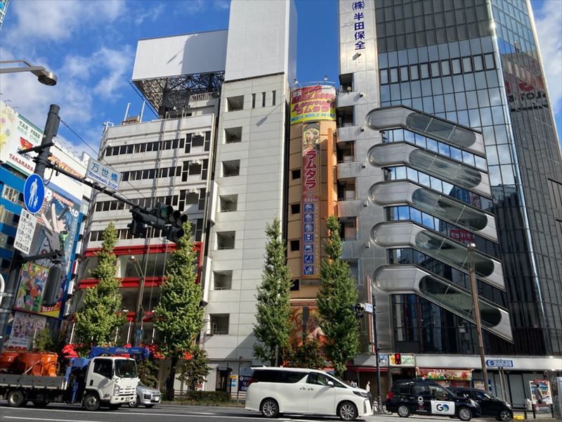 我々の知っている秋葉原はもうない・・・(カレキチ食べたい)_d0393930_23295787.jpg