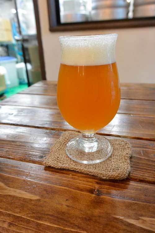 【(山梨グルメ)甲府市「ペルソナ ブルワリー(Persona Brewery)」で 自家醸造ビール!!】_a0005436_14113114.jpg