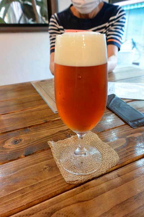 【(山梨グルメ)甲府市「ペルソナ ブルワリー(Persona Brewery)」で 自家醸造ビール!!】_a0005436_14113249.jpg