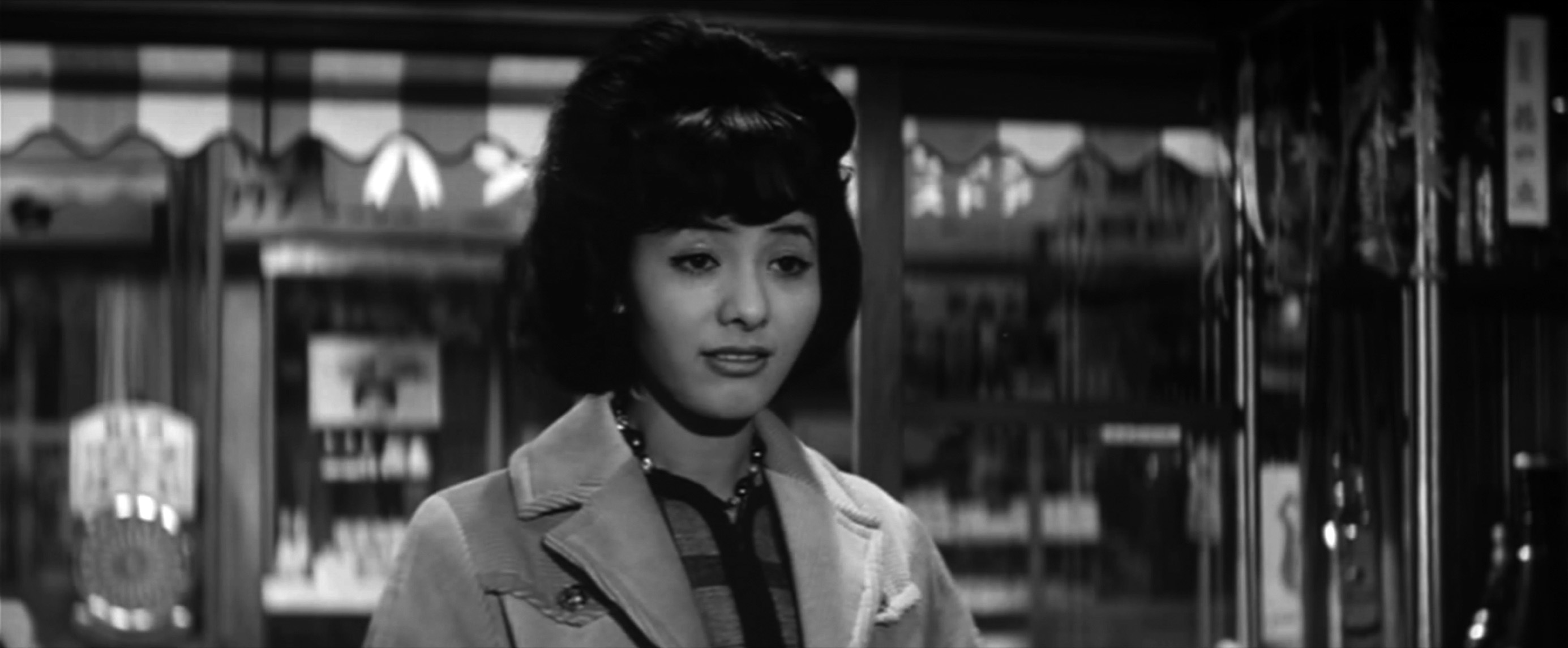 浜美枝(Mie Hama)「乱れる」(1964)_e0042361_19181092.jpg