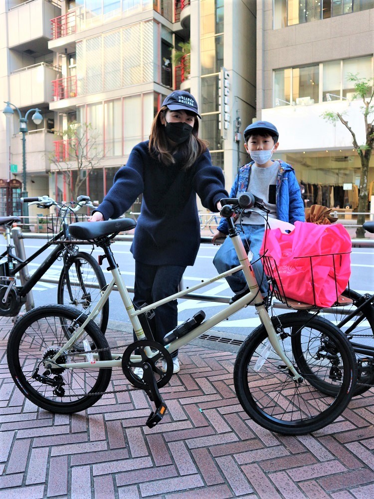11月23日 渋谷 原宿 の自転車屋 FLAME bike前です_e0188759_18554996.jpg