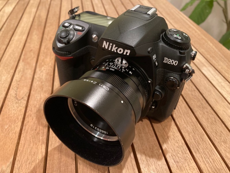 NIKON D200＋CARL ZEISS PLANAR 50mm f/1.4 ZF : カメラとワインと時々