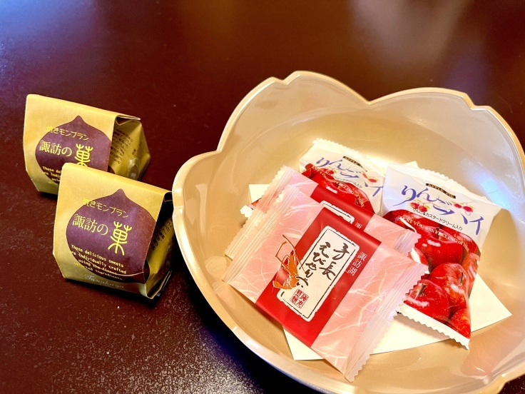「親湯」お部屋と お菓子♪★諏訪湖への旅 11/22_c0212604_23493885.jpeg
