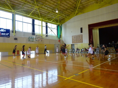 県大会 初日 女子 日出ミニバスケットボール