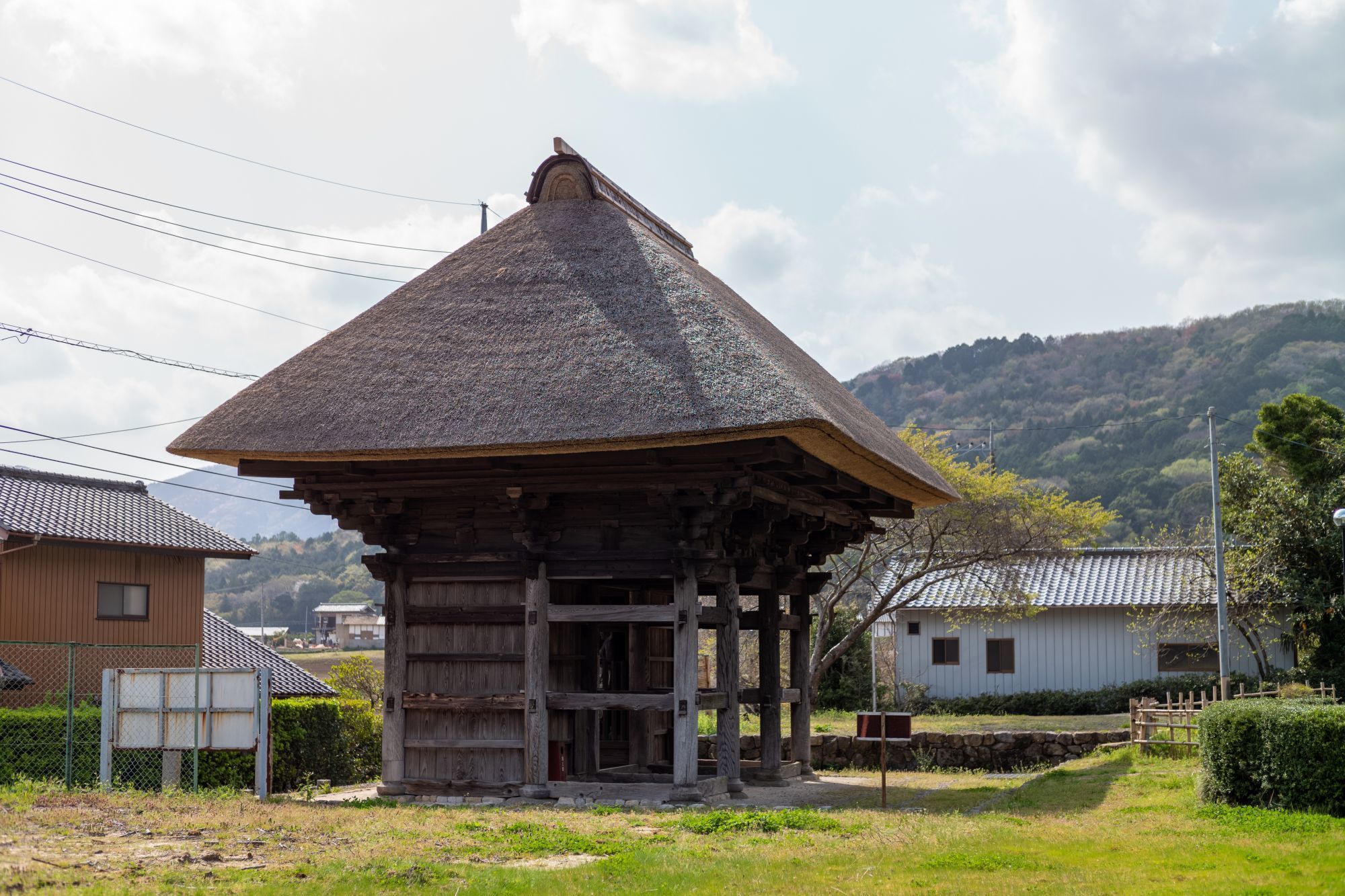 【重要文化財｜善光寺 楼門】　行き方、見学のしかた　（茨城県）_b0212342_13063491.jpg