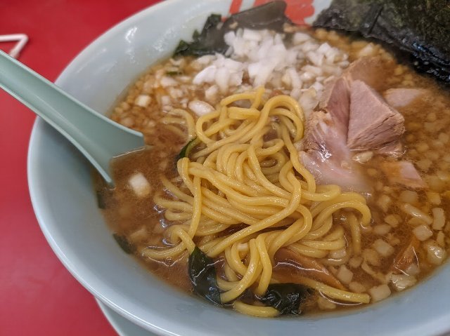 プレミアム醬油とんこつ+コロチャー(山岡家千歳店44回目:2021年153杯目)_f0397261_04482027.jpg