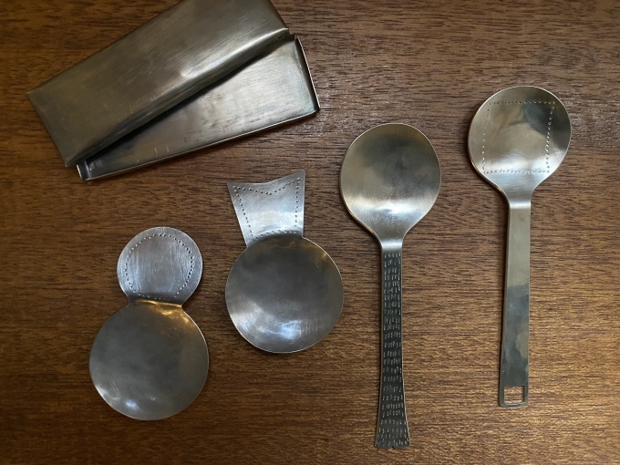 守田詠美個展ラスト5日!! CURRY SPOONだけじゃなくてオブジェもある!_e0269428_09225141.jpeg