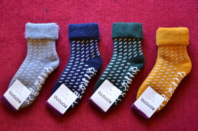 ROTOTOのルームソックス_c0167336_11581456.jpg