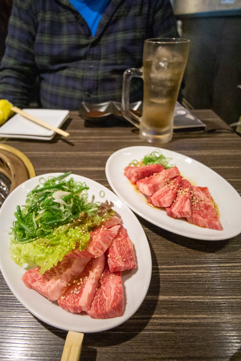 肉処 でべそ 帯屋町店で、焼肉_a0077663_16523443.jpg