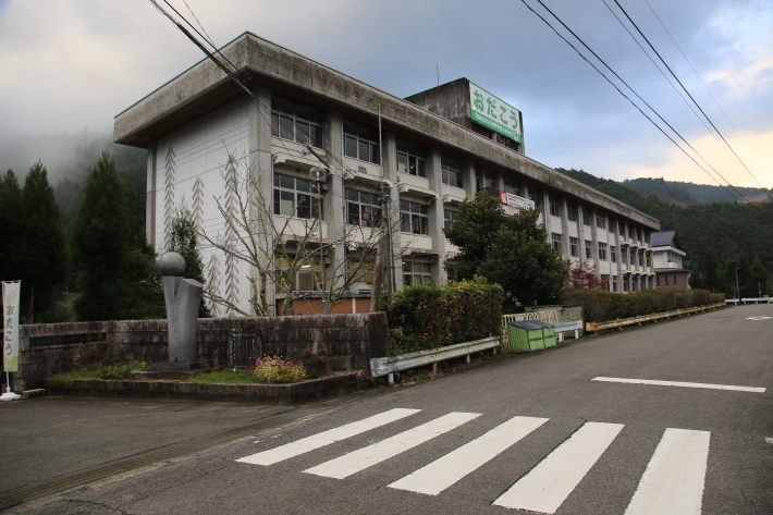 コウテイダリア_c0358784_22305671.jpg