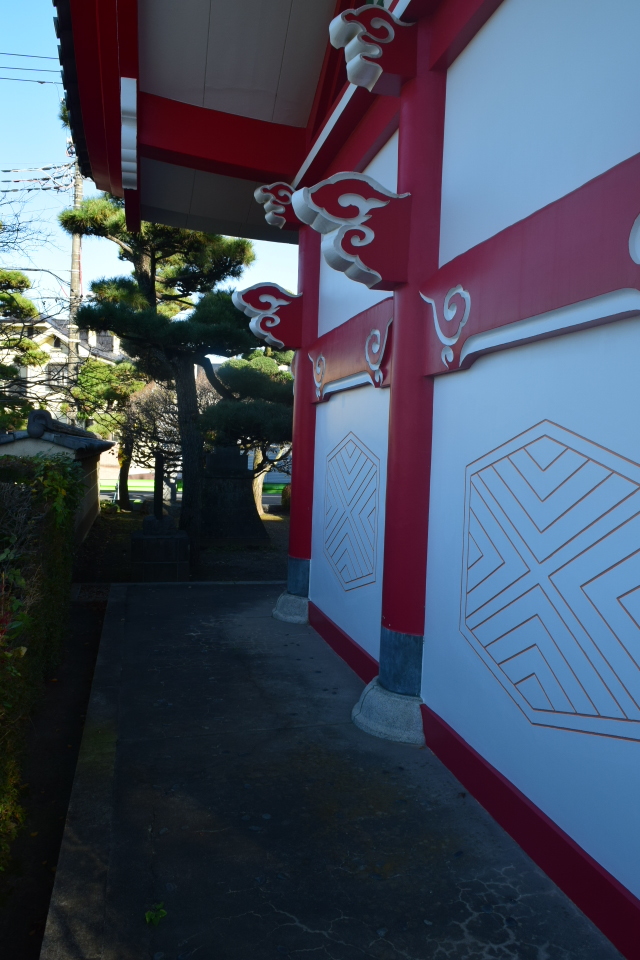 東京西東京市の如意輪寺山門(建築家・山中眞三郎作品研究)_f0142606_05422668.jpg
