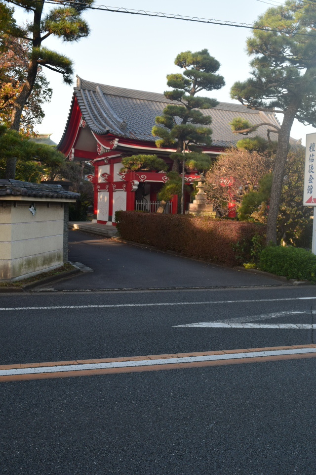 東京西東京市の如意輪寺山門(建築家・山中眞三郎作品研究)_f0142606_06093130.jpg