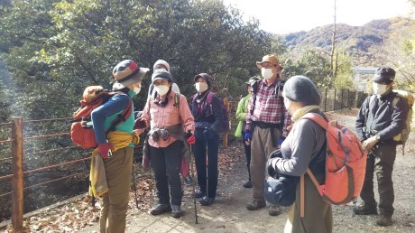 武庫川廃線敷ハイク_c0218841_19112738.jpg