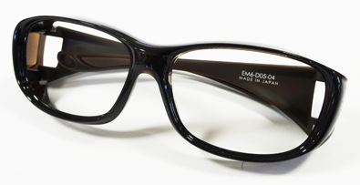 メガネの上からはもちろん、メガネなしでも掛けられる最小限に構築したTALEXオーバーグラスmini(小顔)ニューリリース！_c0003493_16335204.jpg
