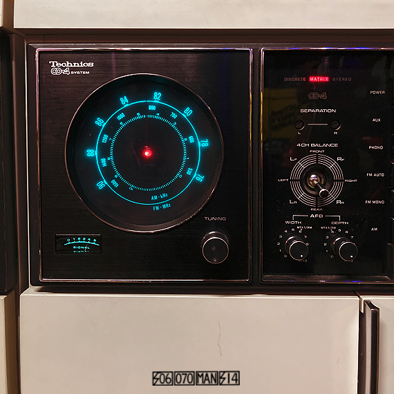 1970s Vintage Technics SC-2200DX 4ch ビンテージオーディオ スペースエイジデザイン_e0243096_10105928.jpg