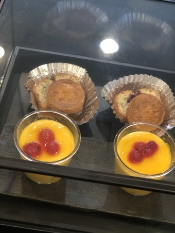 つながる、広がる、はばたく 大人の社交場サロンドルールブルー_a0157409_21121751.jpeg