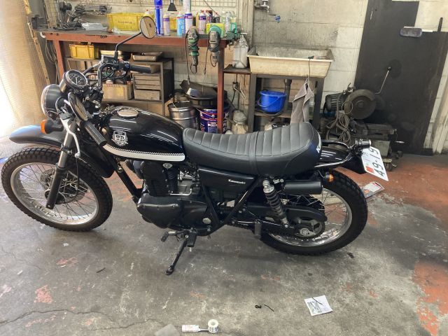 ルネッサ カスタム スガ君号 フロントカウル装着!_a0164918_17243301.jpg
