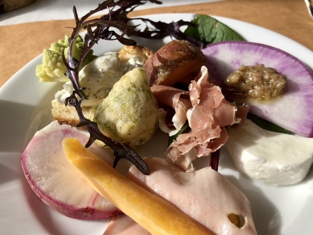 【イータリー(Eataly)湘南で2年ぶりの女子会ランチ】_b0009849_17372869.jpeg