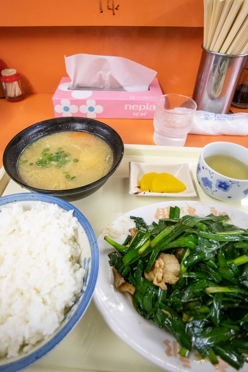 豚太郎 春野店で、ニラ豚定食_a0077663_15413624.jpg