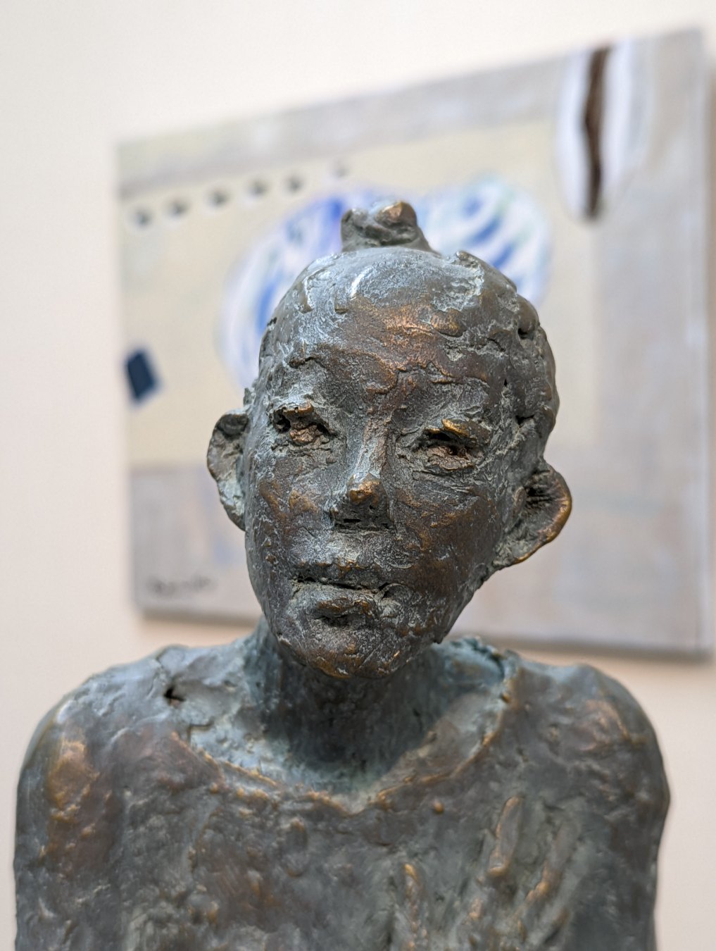 彫刻の頭部 顔の表情 : 心の時空