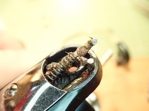 Abu Garcia Cardinal 300U のベイルメンテ : 湧雲日記