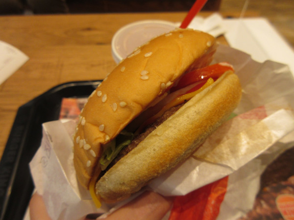 バーガーキング イーアス春日井店_c0152767_07344356.jpg